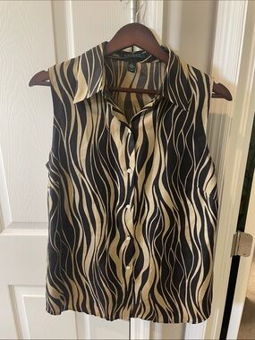 Lauren Ralph Lauren 100% silk sleeveless Button-Front Top zebra work wear